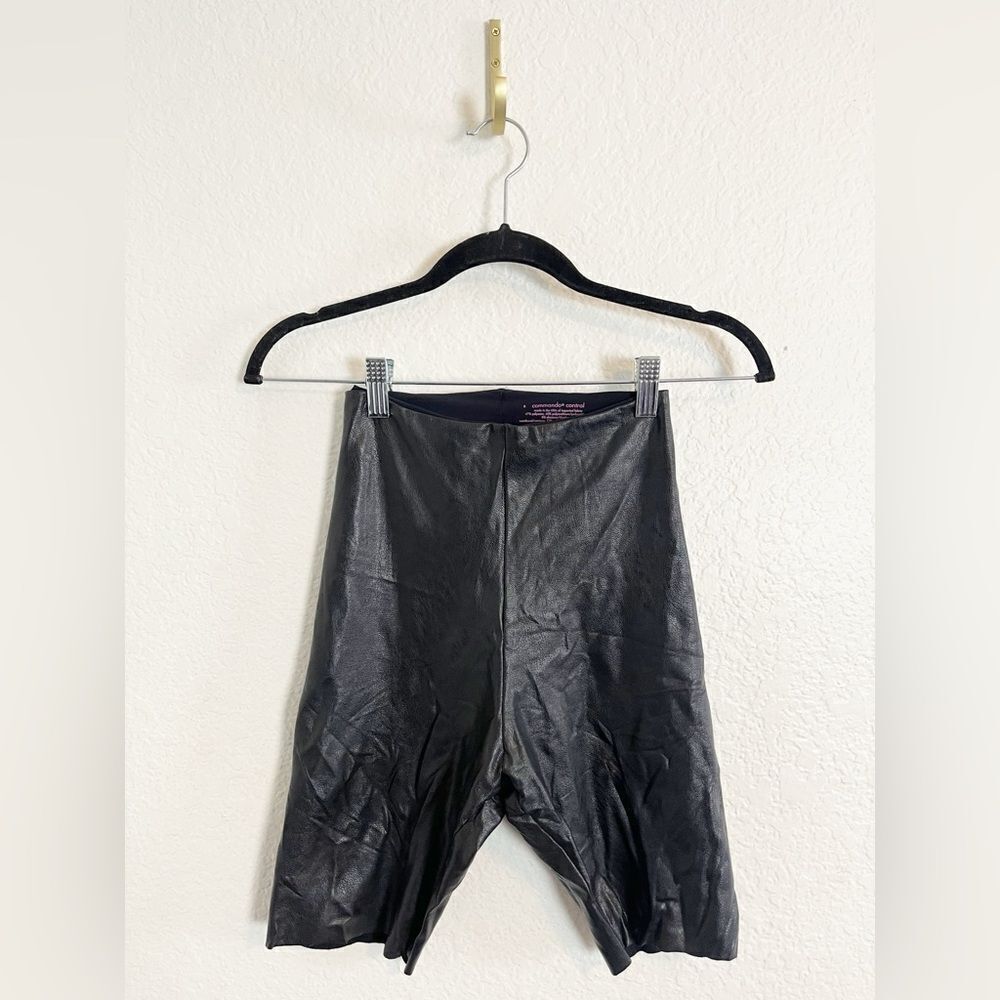 Commando Faux Leather Biker Short small - Picture 5 of 7